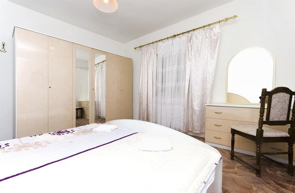 Apartments Smilja Tribalj Eksteriør bilde